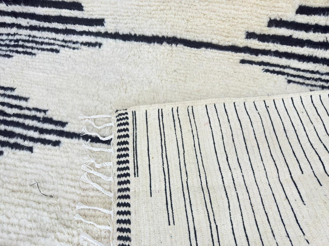 Black and White Moroccan Wool Rug – Striped Berber Design