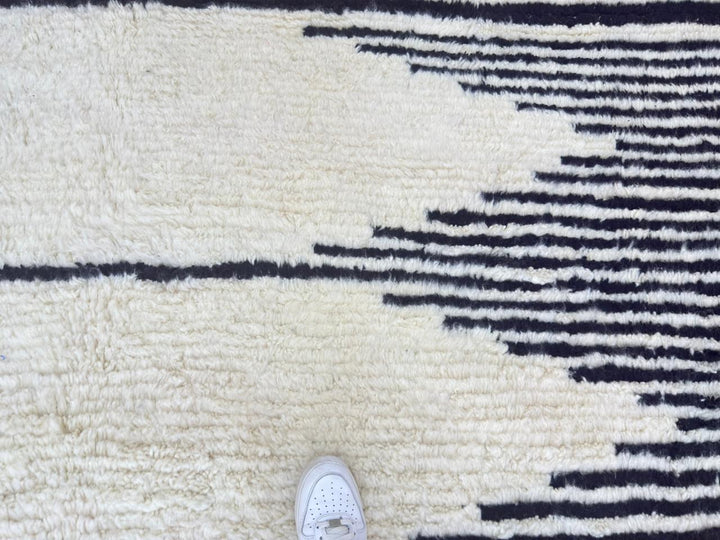Black and White Moroccan Wool Rug – Striped Berber Design