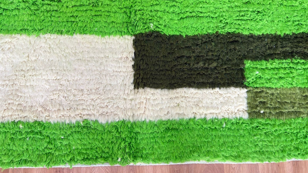 Custom Green Moroccan Wool Rug – Handmade Modern Geometric