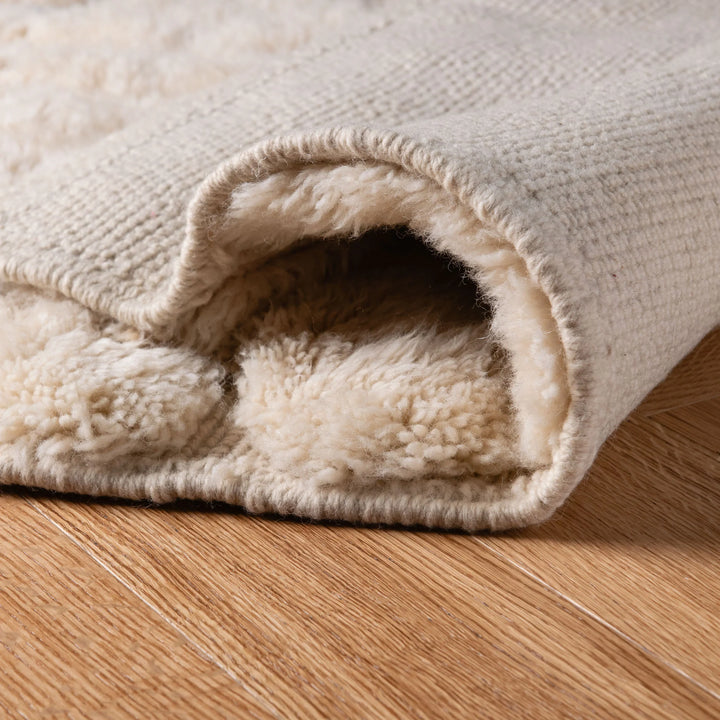 White Moroccan Wool Runner Rug – Handwoven