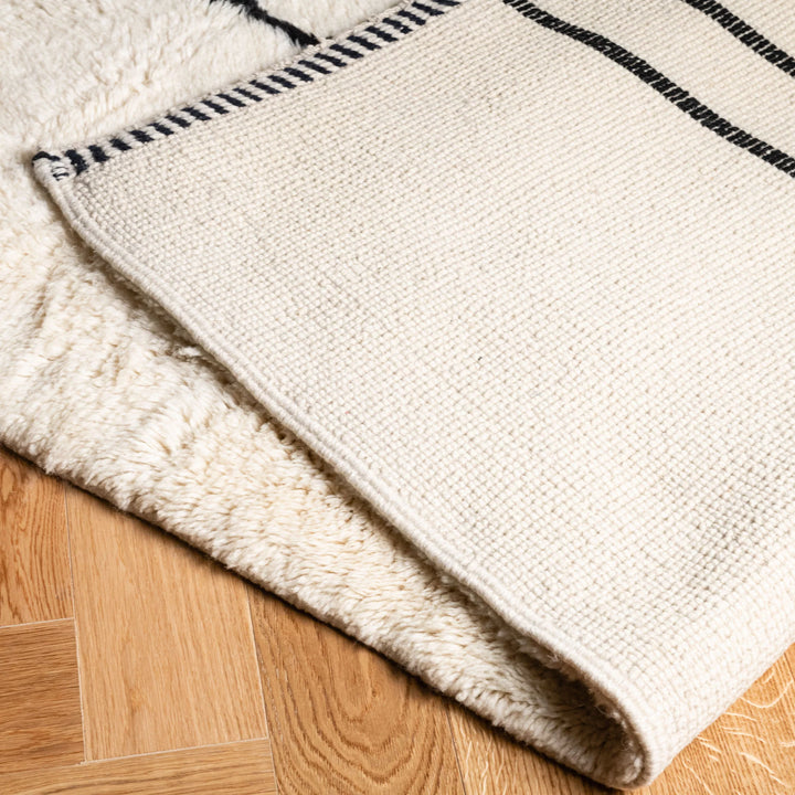 Beni Ourain Moroccan Wool Runner – Minimalist Stripes