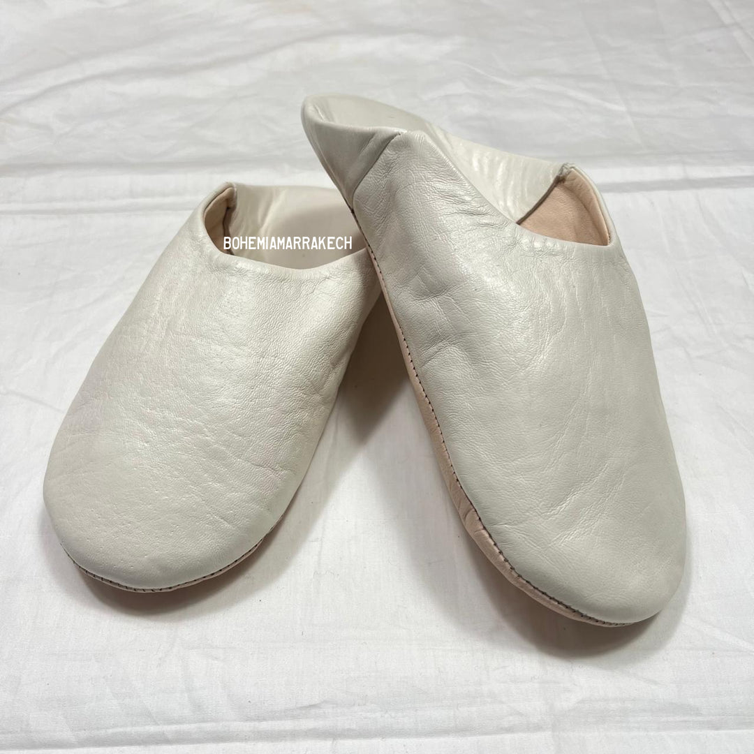 Handmade White Moroccan leather babouche slippers with flat sole