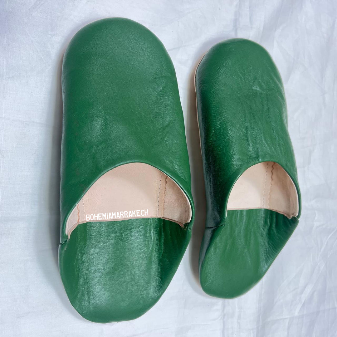 Minimalist Green Moroccan babouche slippers made from genuine leather