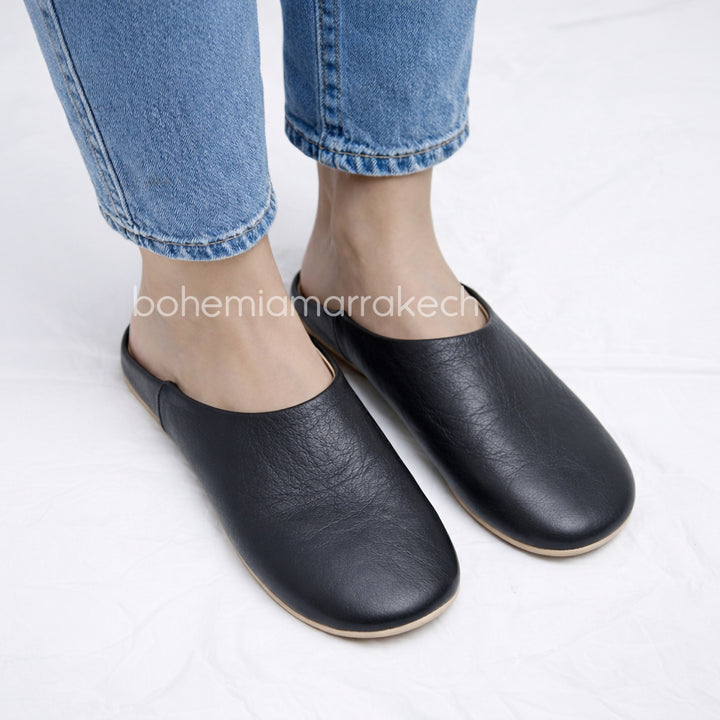 Minimalist Black Moroccan babouche slippers made from genuine leather