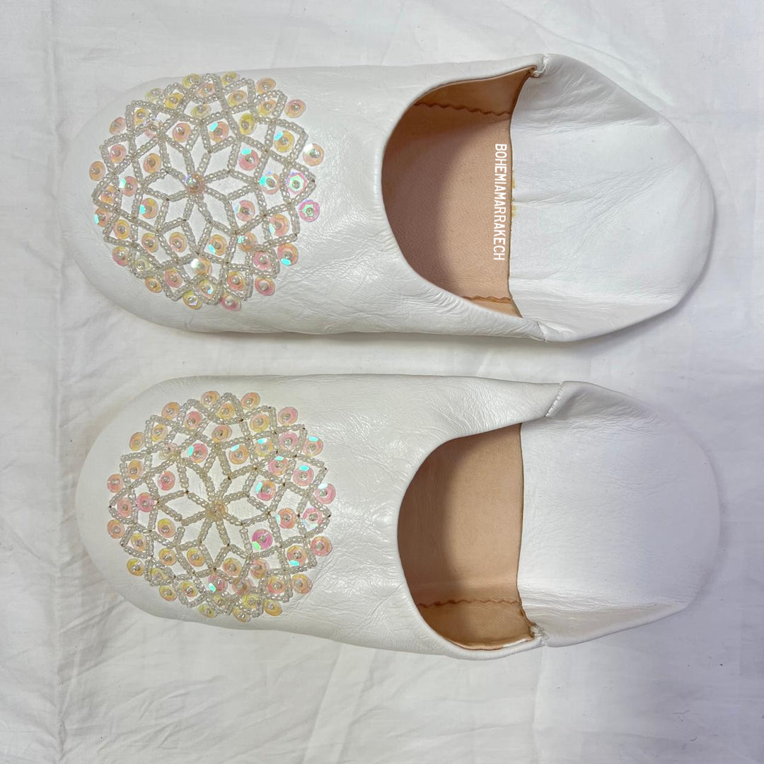 Classic Moroccan pointed babouche slippers, artisan crafted.