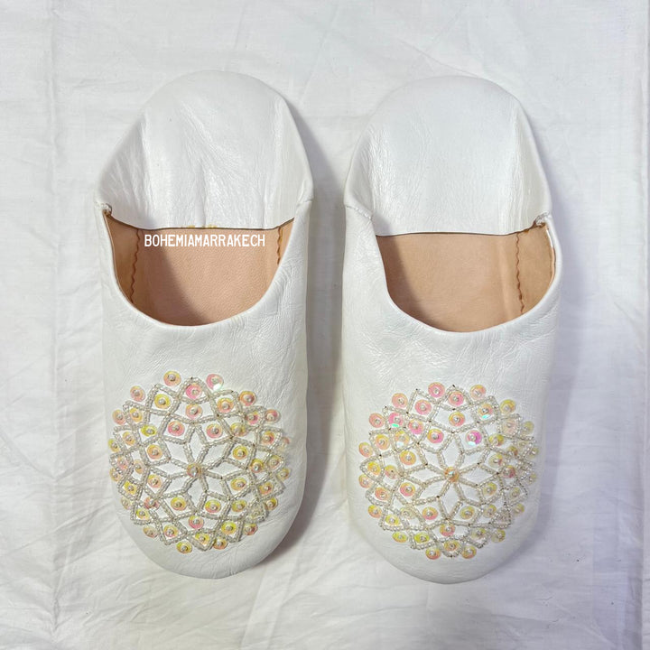 Classic Moroccan pointed babouche slippers, artisan crafted.