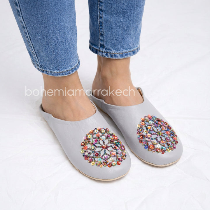 Handmade light grey Moroccan babouche slippers with colorful beadwork