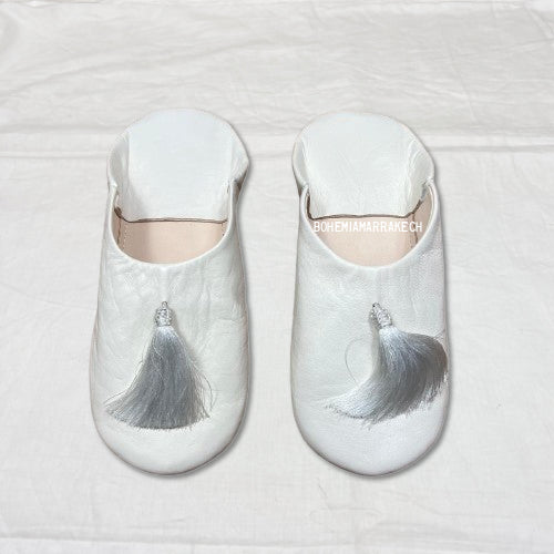 White Moroccan babouche slippers handmade in genuine leather with silver tassels