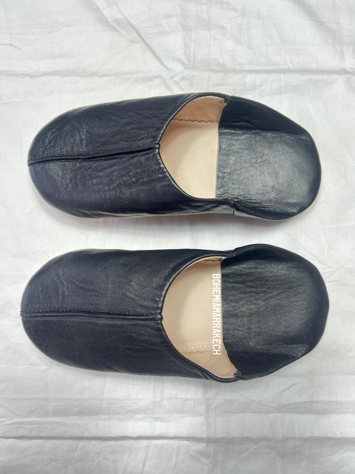 Minimal black Moroccan leather babouche slippers handmade