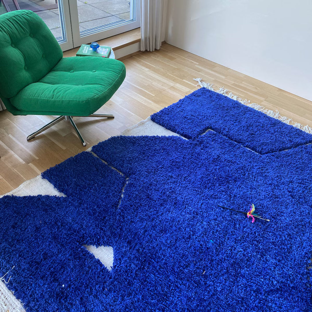 Blue Moroccan Rug – Handmade Wool Beni Mrirt Carpet