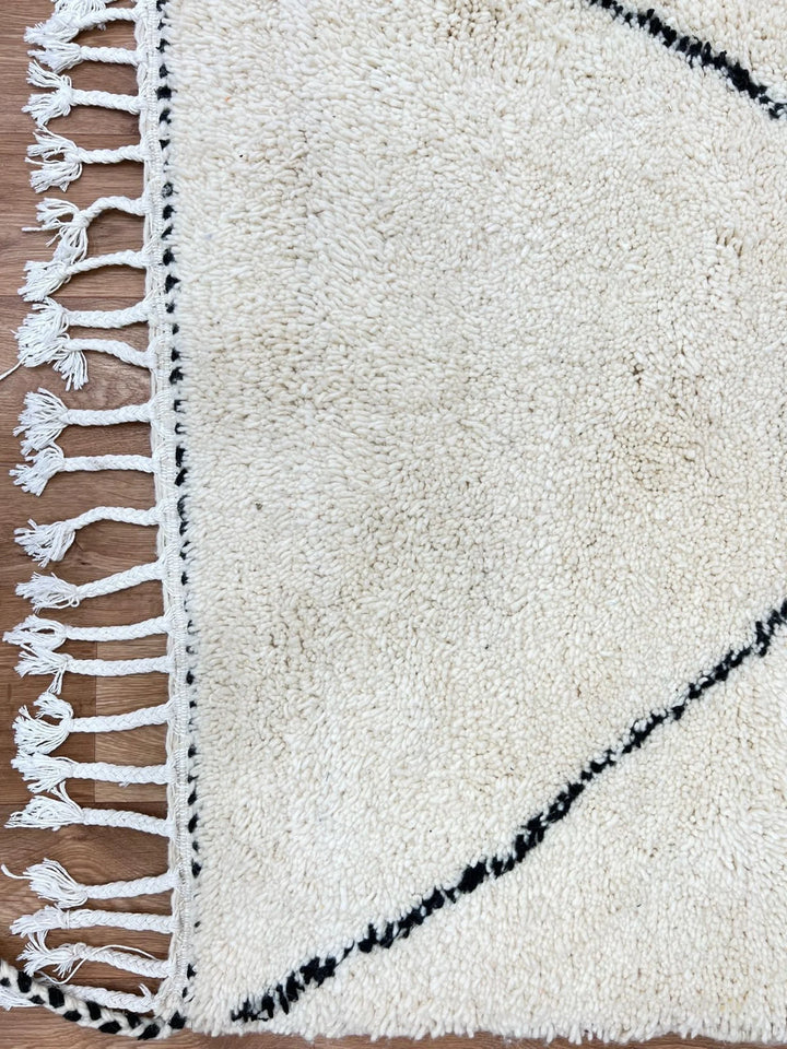 Custom White & Black Moroccan Wool Rug – Handmade