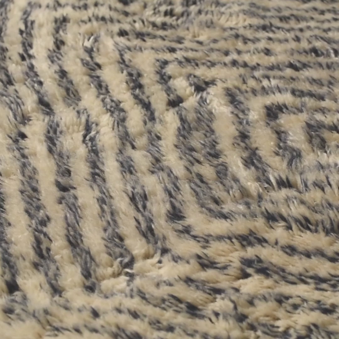 Optical Diamond Moroccan Wool Rug in Beige and Indigo Tones