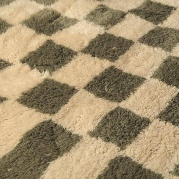 Green Checkerboard Beni Mrirt Rug – Handmade Moroccan Wool