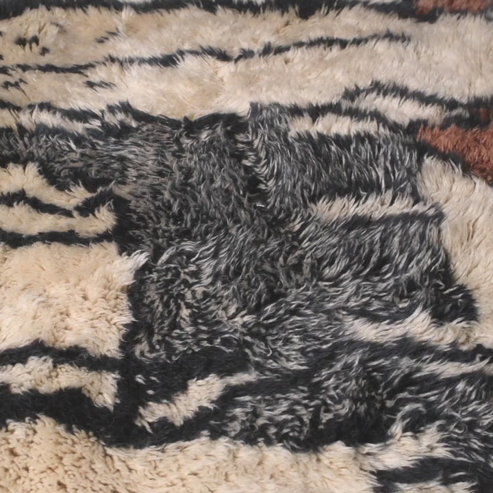 Abstract Tribal Beni Mrirt Rug – Handwoven Moroccan Wool Rug
