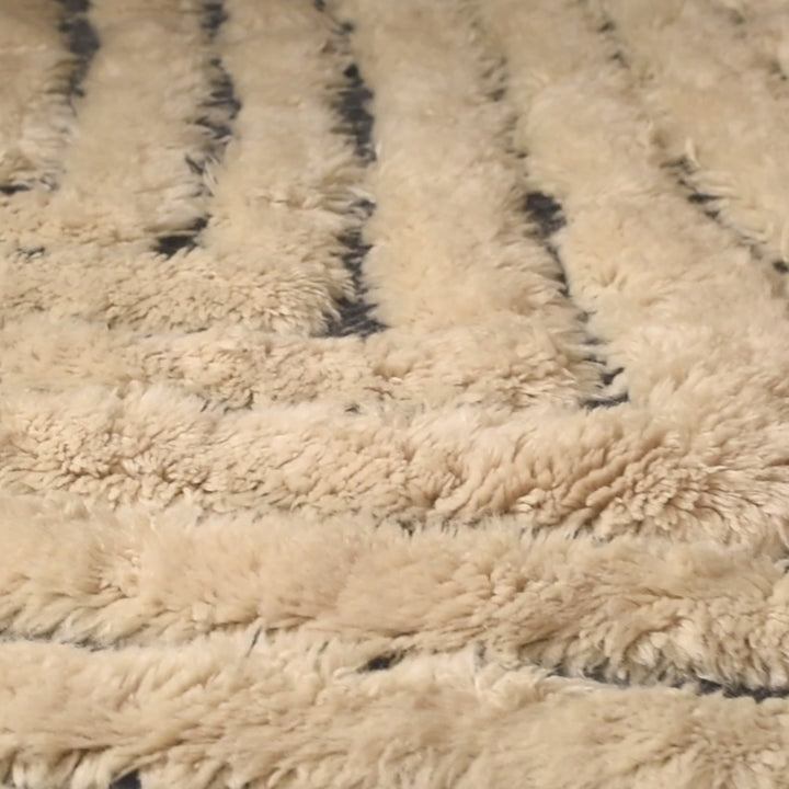 Diamond Line Cream Moroccan Rug – Handmade Wool Area Carpet