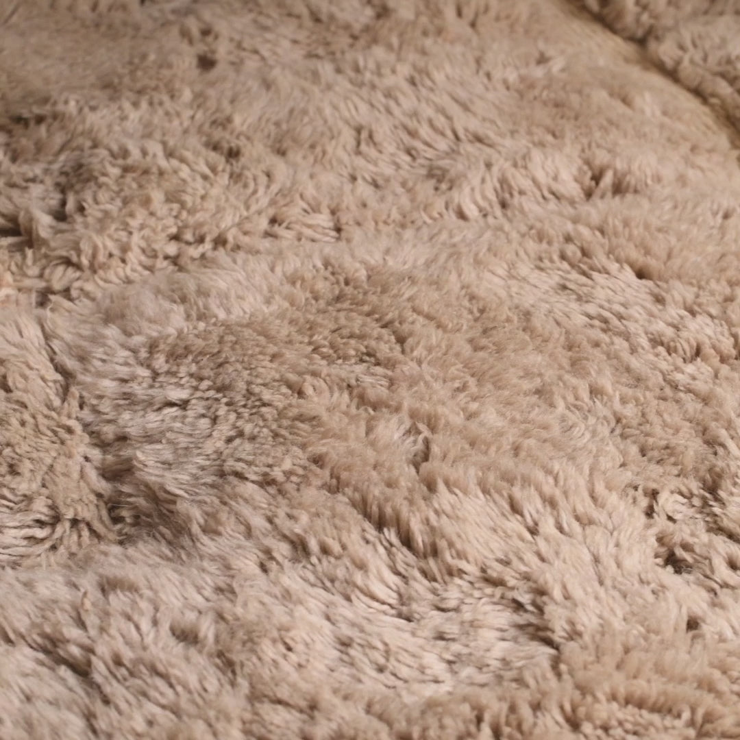 Neutral Moroccan Wool Rug – Abstract Berber Design
