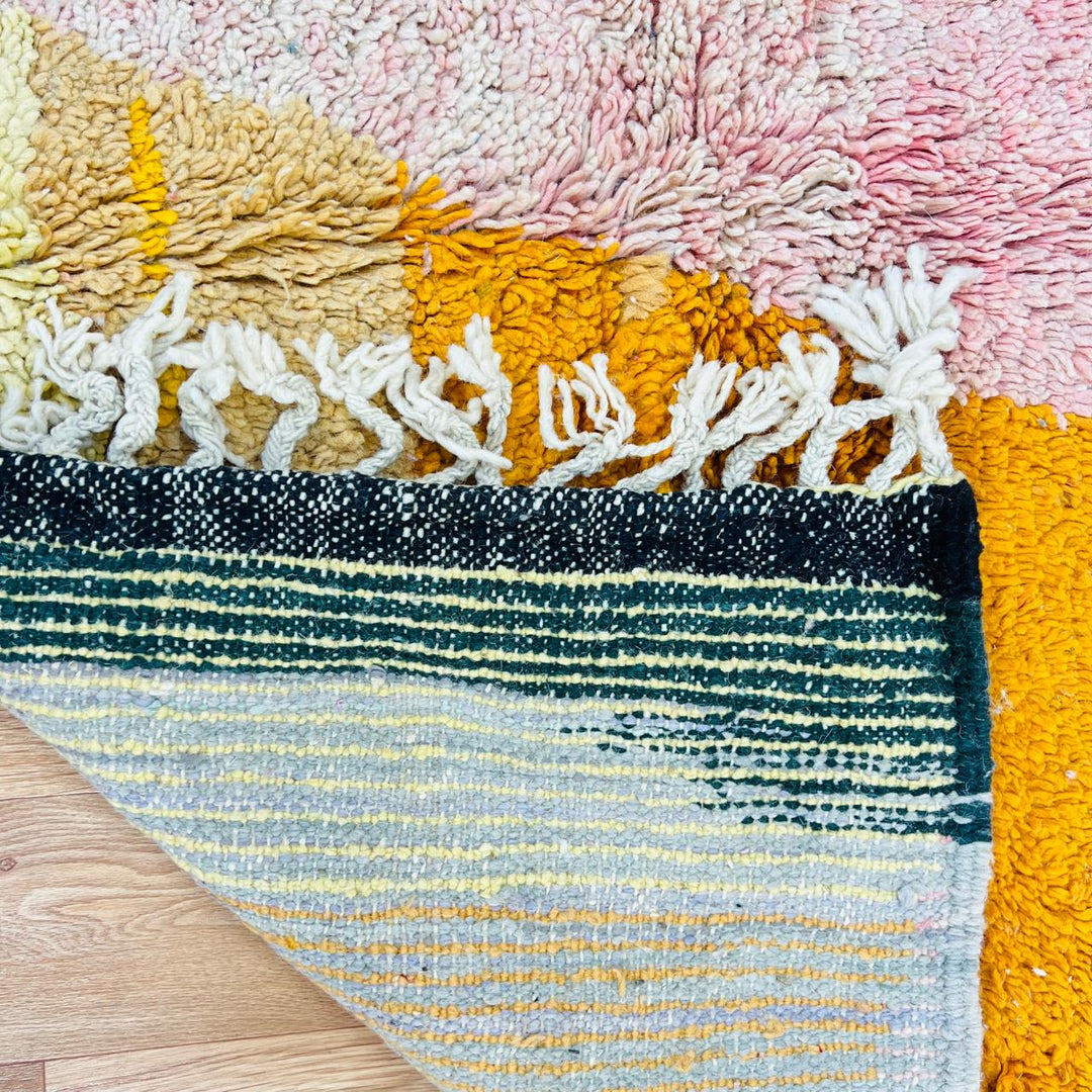 Vintage Moroccan wool rug JNN – handmade abstract Berber wool carpet 263 × 158 cm (8.63 × 5.18 ft).