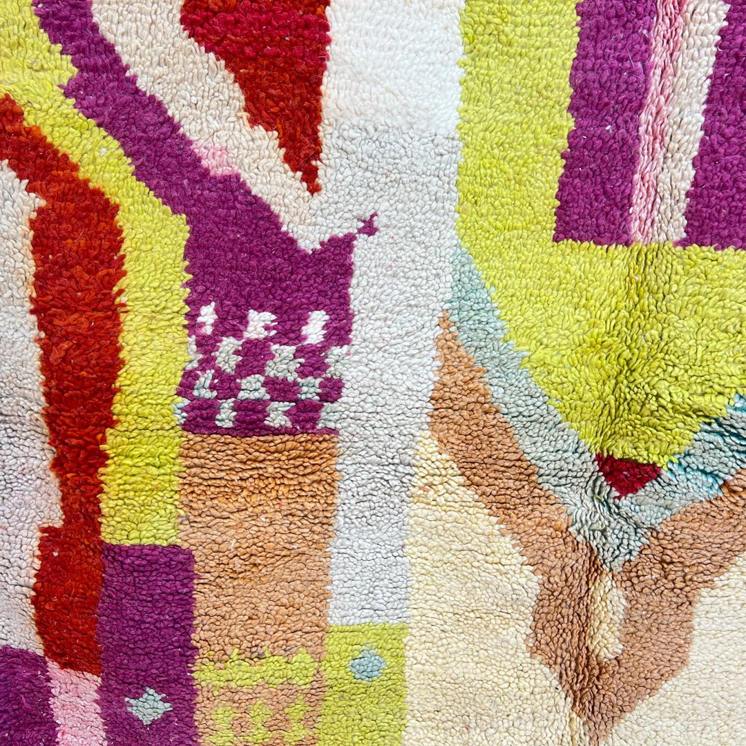 Vintage Moroccan wool rug 797 – colorful handmade Berber carpet with abstract patterns (243 × 154 cm / 7.97 × 5.05 ft).