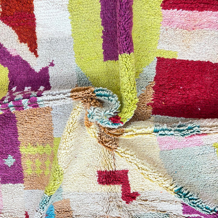 Vintage Moroccan wool rug 797 – colorful handmade Berber carpet with abstract patterns (243 × 154 cm / 7.97 × 5.05 ft).