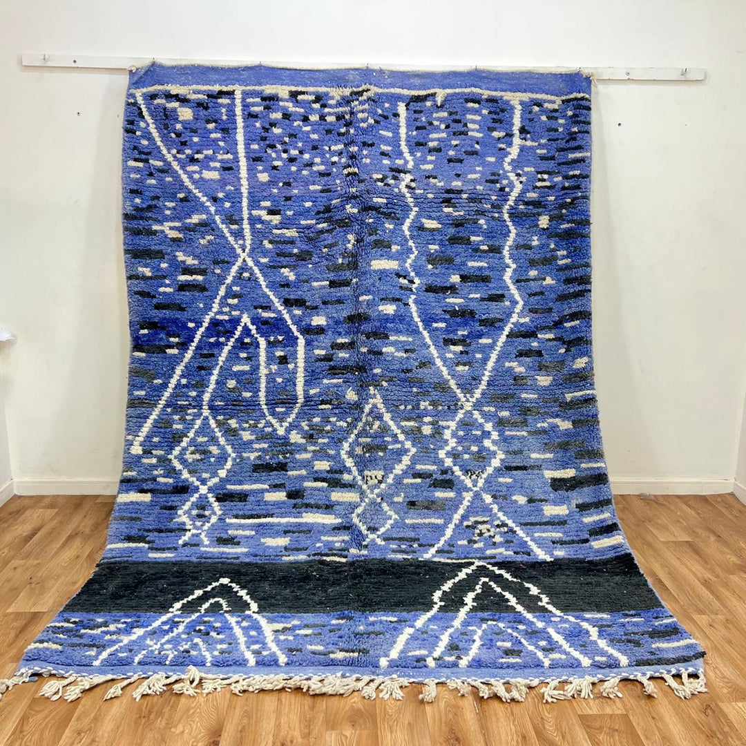 Vintage blue Moroccan wool rug with ivory Berber patterns, handwoven tribal carpet from Morocco, size 212x292 cm