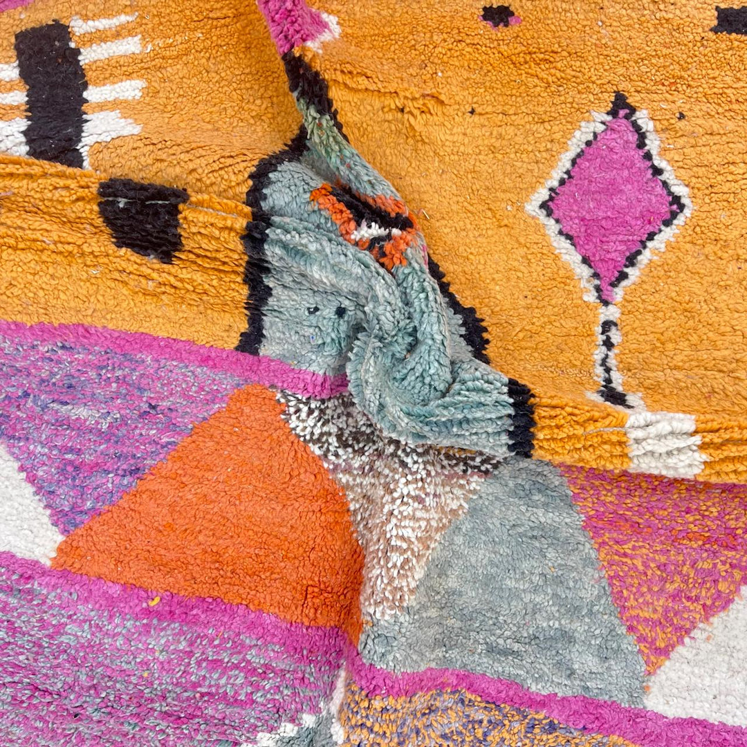 Vintage Moroccan Wool Rug 196 – handmade colorful orange, pink, and grey Berber wool rug (262 × 161 cm).