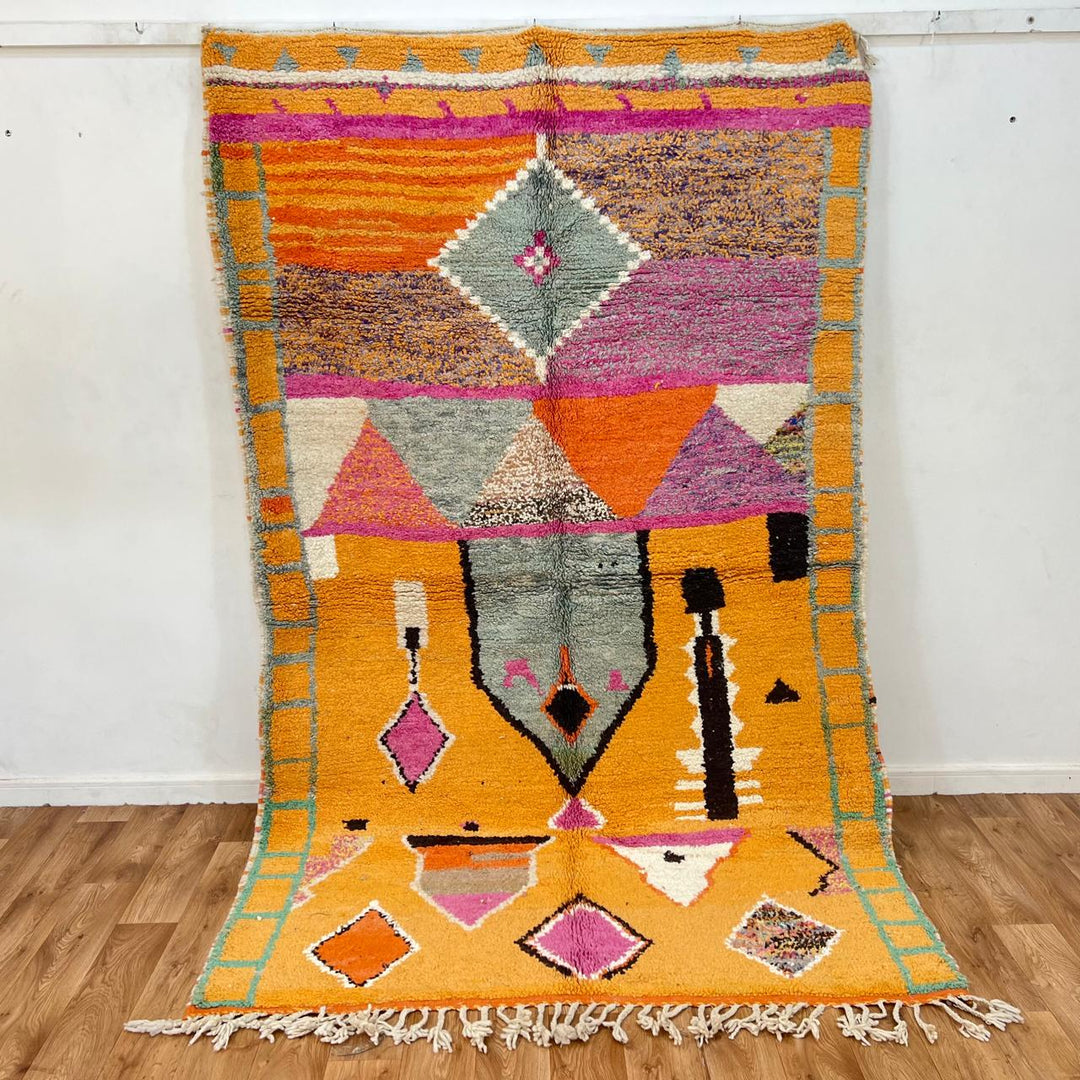 Vintage Moroccan Wool Rug 196 – handmade colorful orange, pink, and grey Berber wool rug (262 × 161 cm).