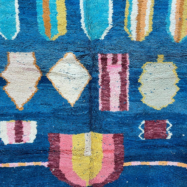 Vintage Moroccan wool rug 263 – handmade blue geometric Berber design with mustard and ivory accents (253 × 157 cm).