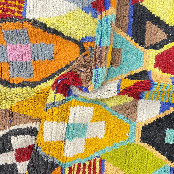 Vintage Moroccan Wool Rug 200 – handmade multicolor geometric Moroccan rug (250 × 170 cm).