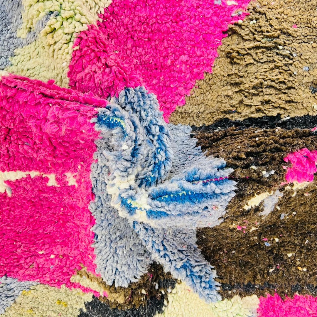 Vintage Moroccan Wool Rug – Geometric Bohemian Handmade Carpet
