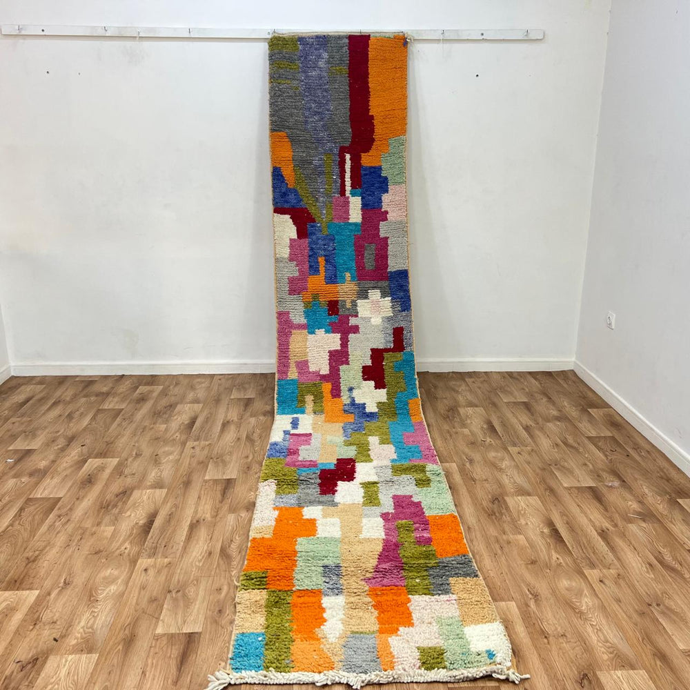 Vintage Moroccan wool runner rug 814 – handmade colorful Berber wool carpet 409 × 80 cm (13.41 × 2.62 ft).