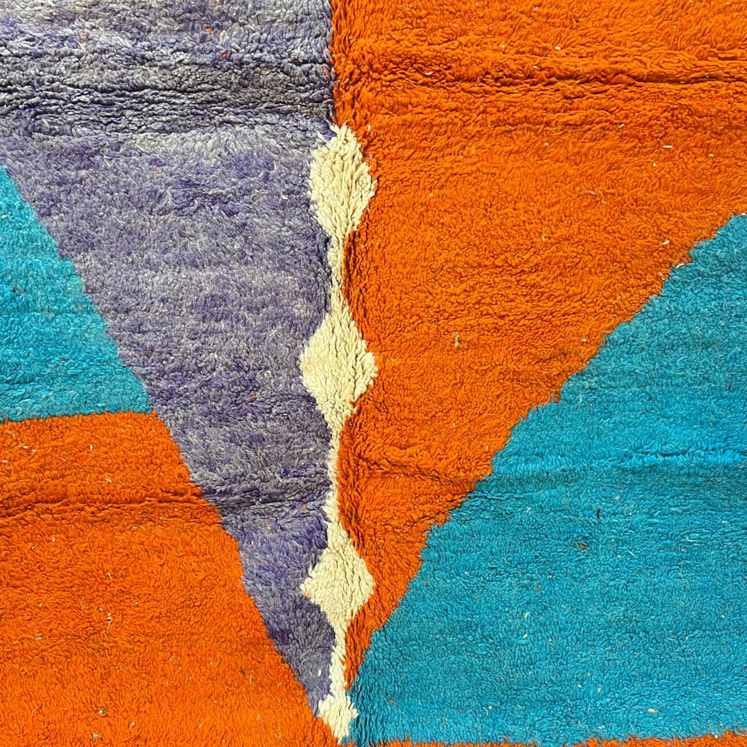 Vintage Moroccan Wool Rug 253 (6.82 × 4.95 ft)