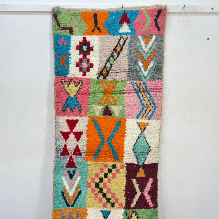 Vintage Moroccan wool rug 819 – colorful handmade Berber runner with geometric tribal motifs (286 × 81 cm / 9.38 × 2.65 ft).
