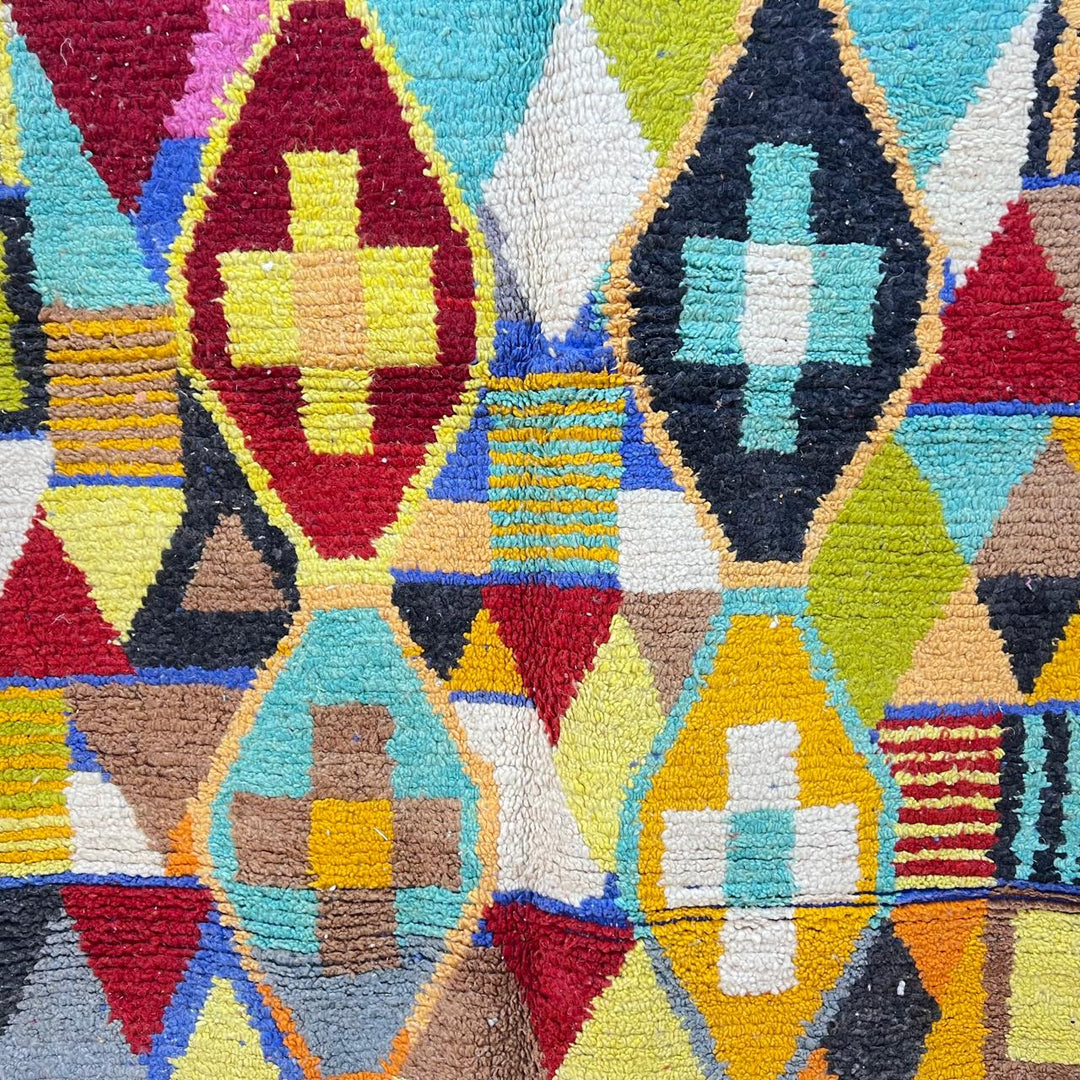 Vintage Moroccan Wool Rug 200 – handmade multicolor geometric Moroccan rug (250 × 170 cm).