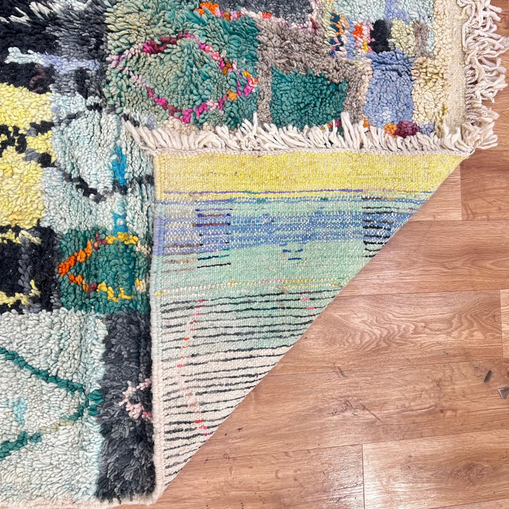 Vintage Moroccan Wool Rug 148 – handmade colorful abstract Moroccan wool rug (248 × 162 cm).