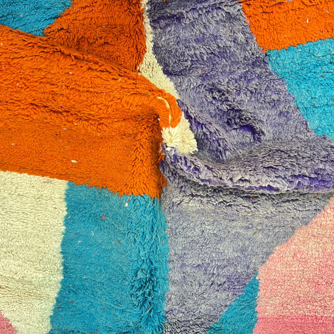 Vintage Moroccan Wool Rug 253 (6.82 × 4.95 ft)