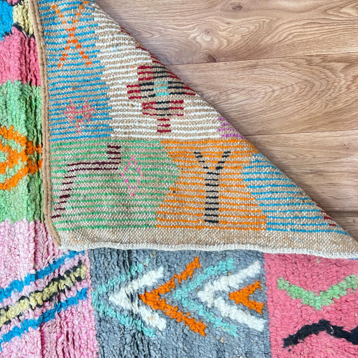 Vintage Moroccan wool rug 819 – colorful handmade Berber runner with geometric tribal motifs (286 × 81 cm / 9.38 × 2.65 ft).