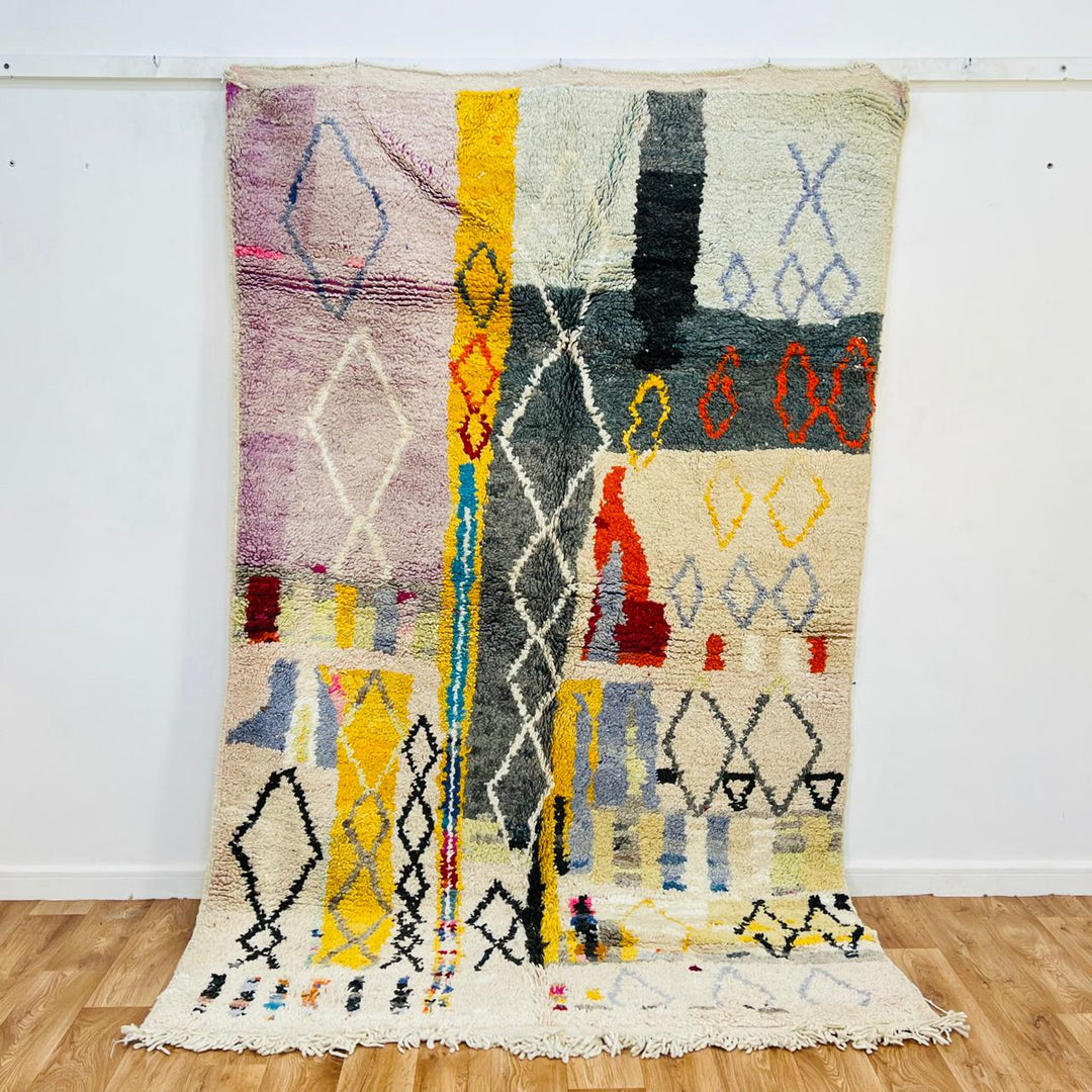 Vintage Moroccan wool rug JNN – handmade colorful Berber wool carpet 260 × 157 cm (8.63 × 5.18 ft).