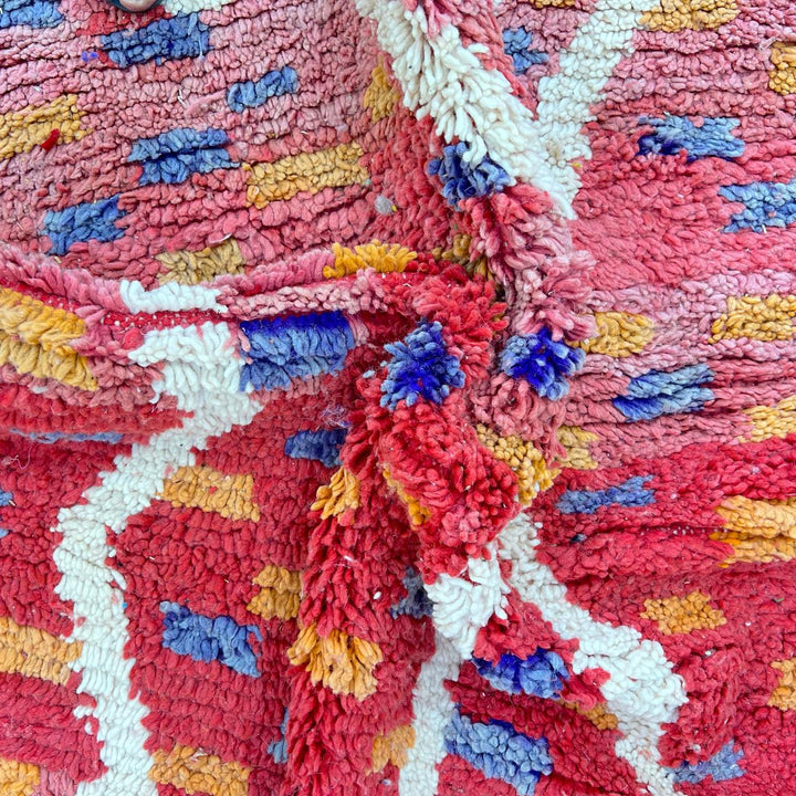 Vintage Moroccan wool rug 832 – handmade red and orange abstract Berber carpet with geometric details (292 × 190 cm / 9.57 × 6.23 ft).