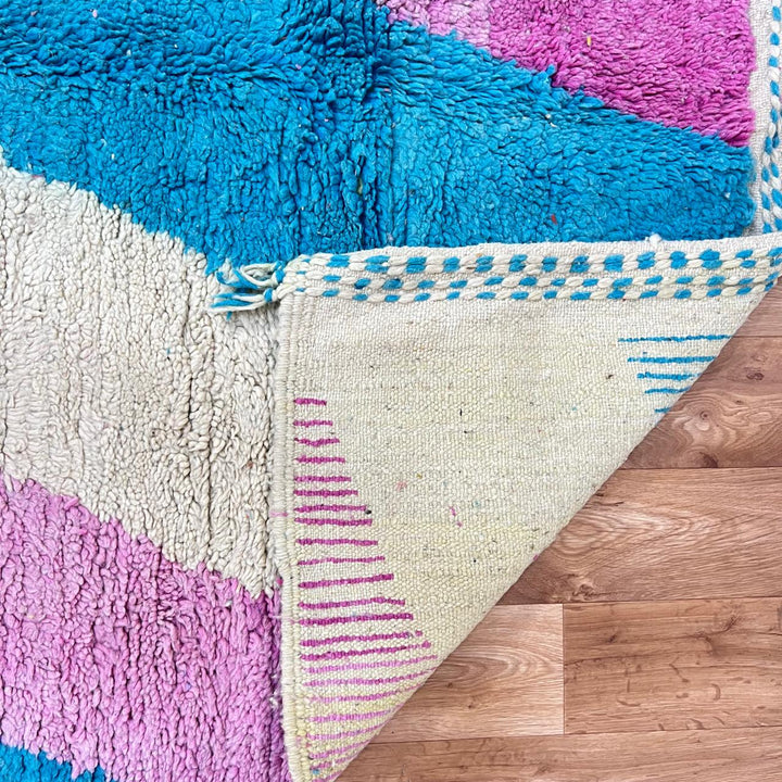 Vintage Moroccan wool rug 741 – handwoven Berber carpet with pastel pink, blue, and cream zigzag pattern, 253 × 159 cm (8.30 × 5.21 ft).
