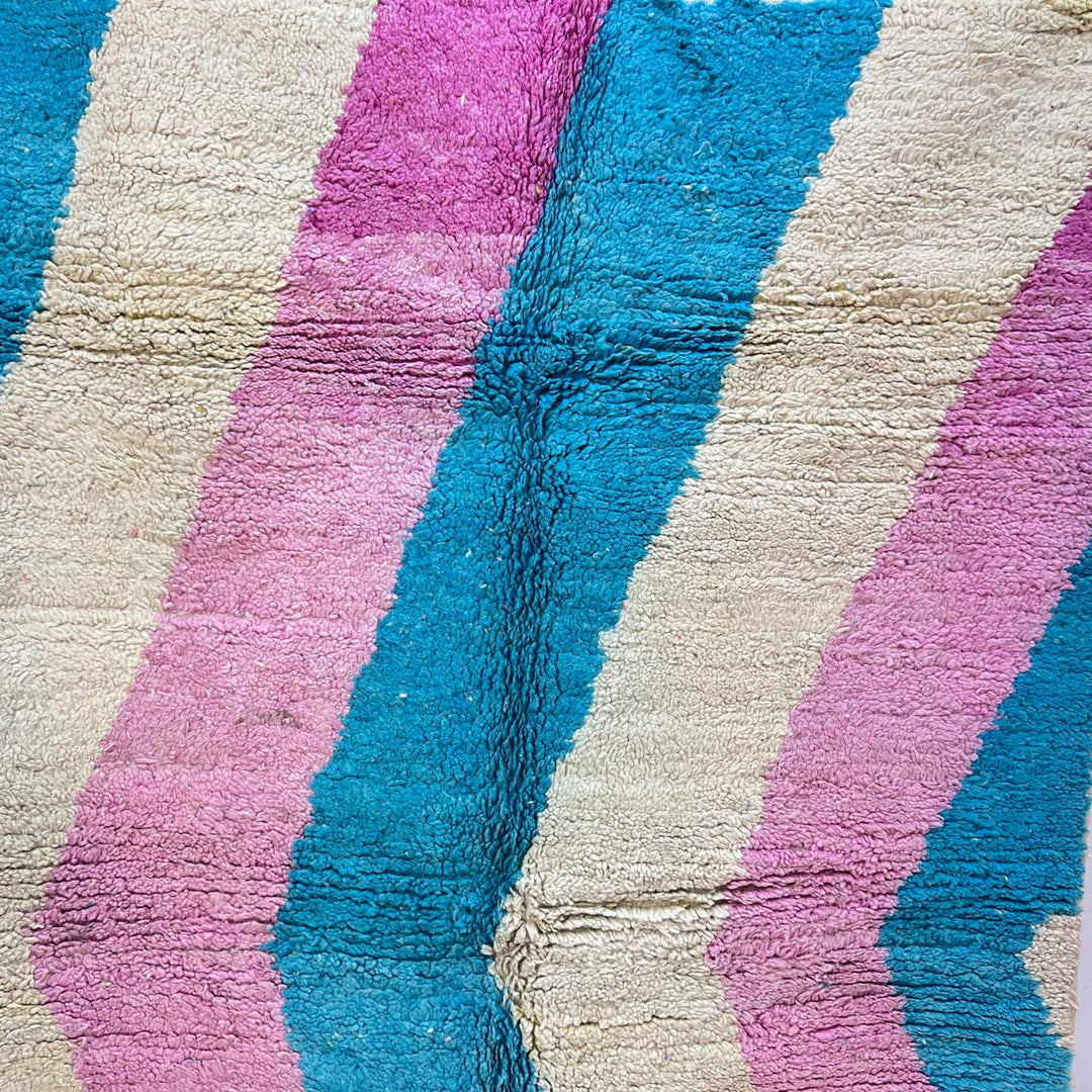 Vintage Moroccan wool rug 741 – handwoven Berber carpet with pastel pink, blue, and cream zigzag pattern, 253 × 159 cm (8.30 × 5.21 ft).