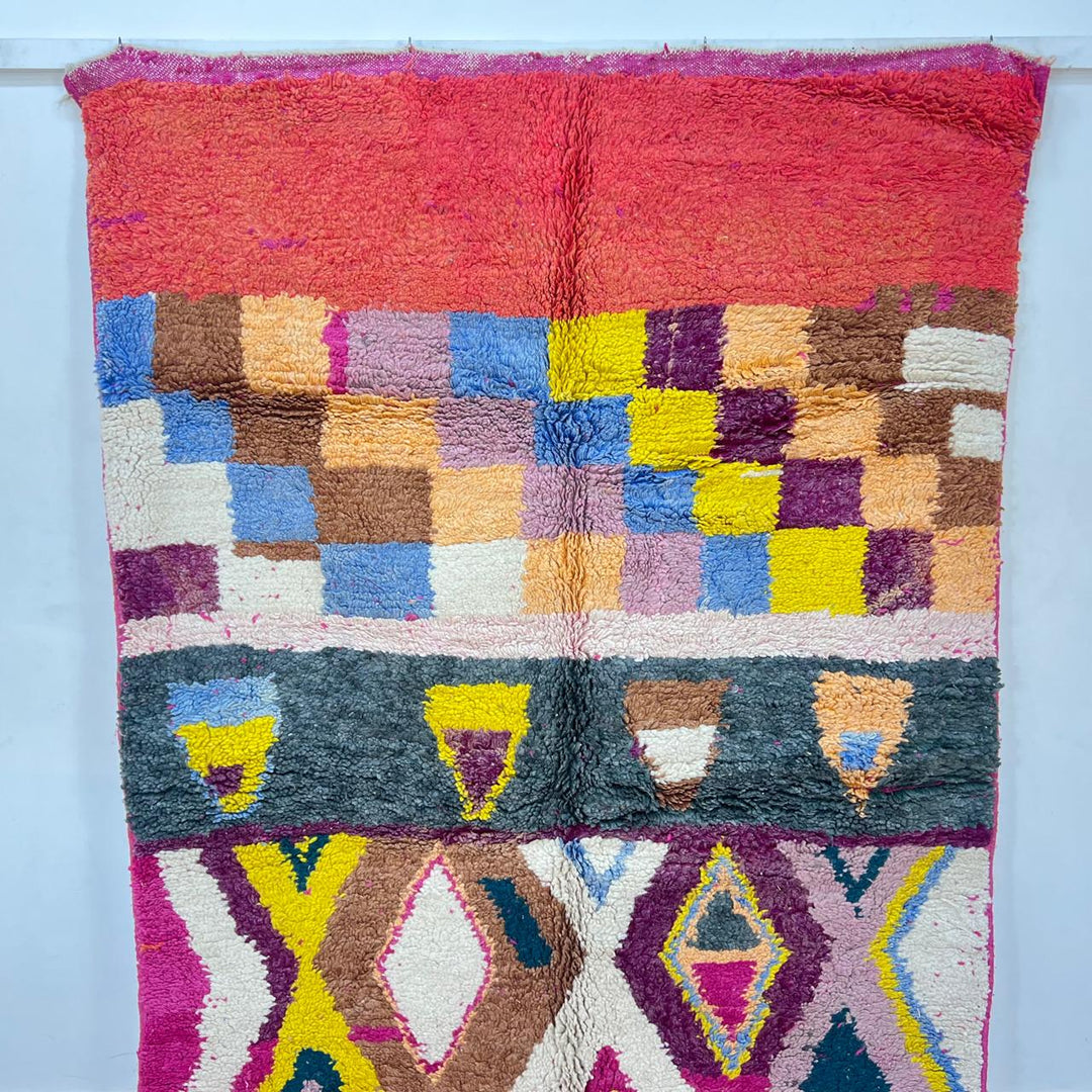 Vintage Moroccan wool rug 791 – colorful geometric handmade Berber carpet (247 × 156 cm / 8.1 × 5.1 ft).