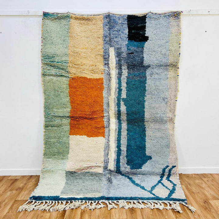 Vintage Moroccan Wool Rug – Handmade Abstract Design 717