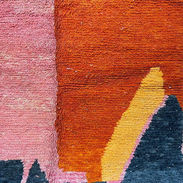 Vintage Moroccan wool rug 149 – handmade abstract design in orange, pink, and terracotta tones (283 × 155 cm).