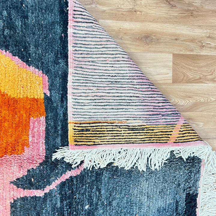 Vintage Moroccan wool rug 149 – handmade abstract design in orange, pink, and terracotta tones (283 × 155 cm).
