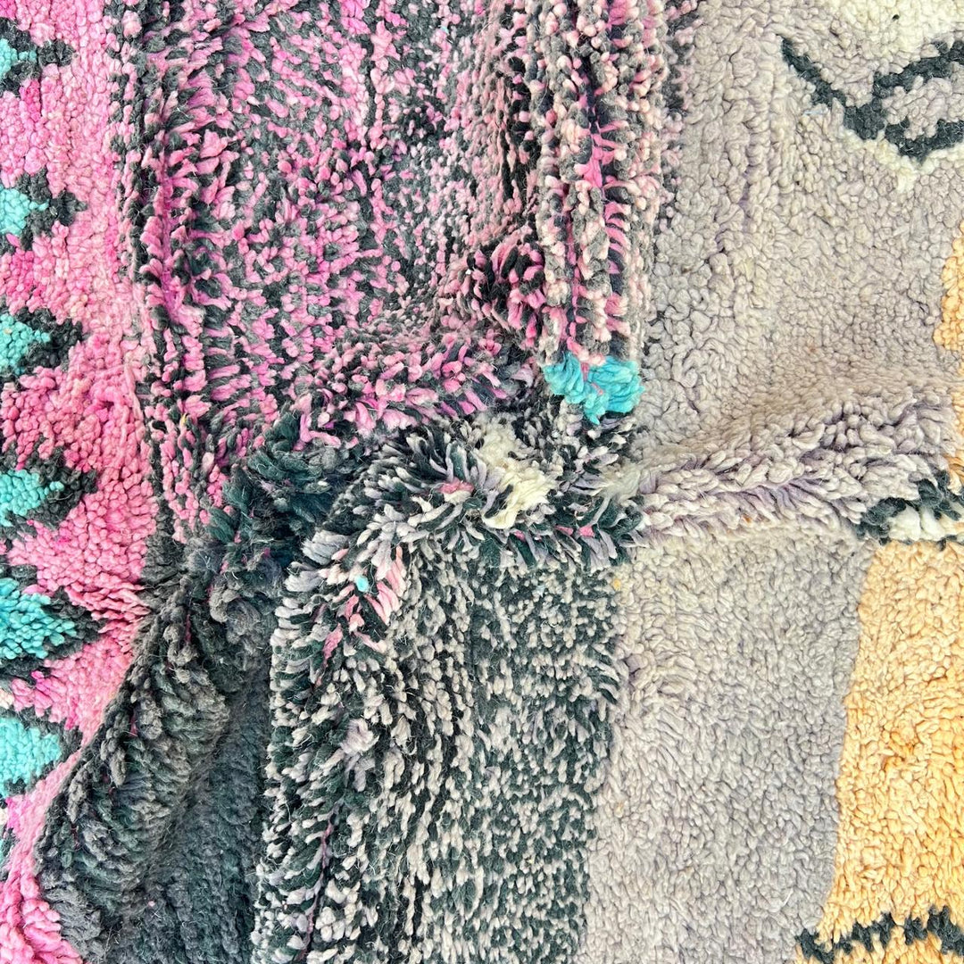 Vintage Moroccan wool rug 66 – handmade Berber carpet with pink, black, and aqua geometric patterns, 260 × 161 cm (8.53 × 5.28 ft).