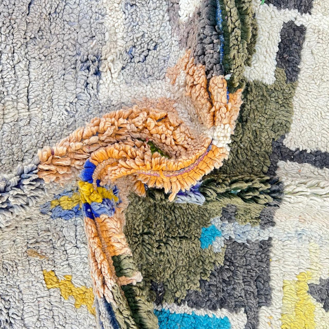 Vintage Moroccan wool rug 829 – handmade Berber carpet with olive green, yellow, beige, and tribal abstract patterns, 286 × 202 cm (9.38 × 6.62 ft).