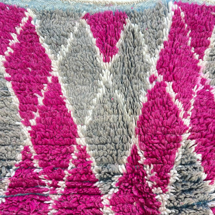 Vintage Moroccan Wool Rug – Pink & Gray Diamond Berber Carpet 788