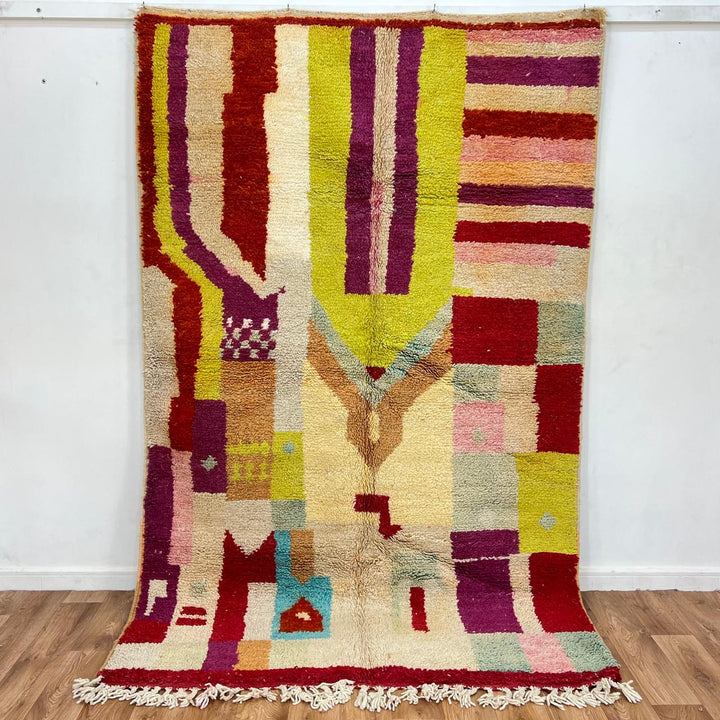 Vintage Moroccan wool rug 797 – colorful handmade Berber carpet with abstract patterns (243 × 154 cm / 7.97 × 5.05 ft).