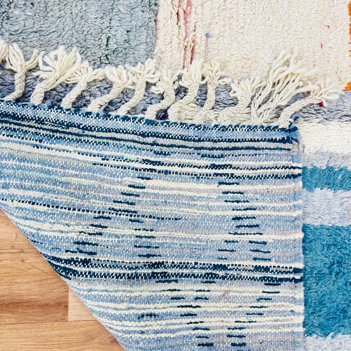 Vintage Moroccan Wool Rug – Handmade Abstract Design 717
