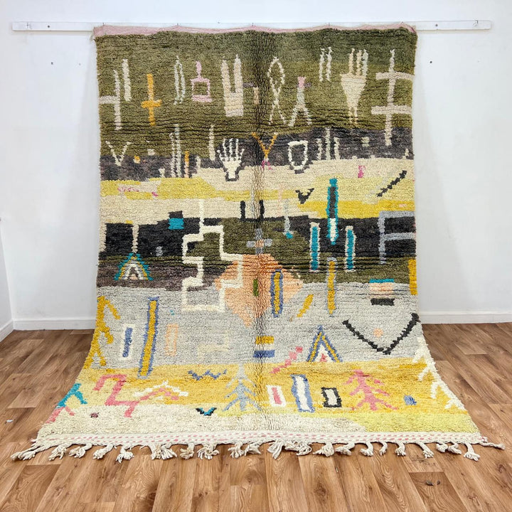 Vintage Moroccan wool rug 829 – handmade Berber carpet with olive green, yellow, beige, and tribal abstract patterns, 286 × 202 cm (9.38 × 6.62 ft).